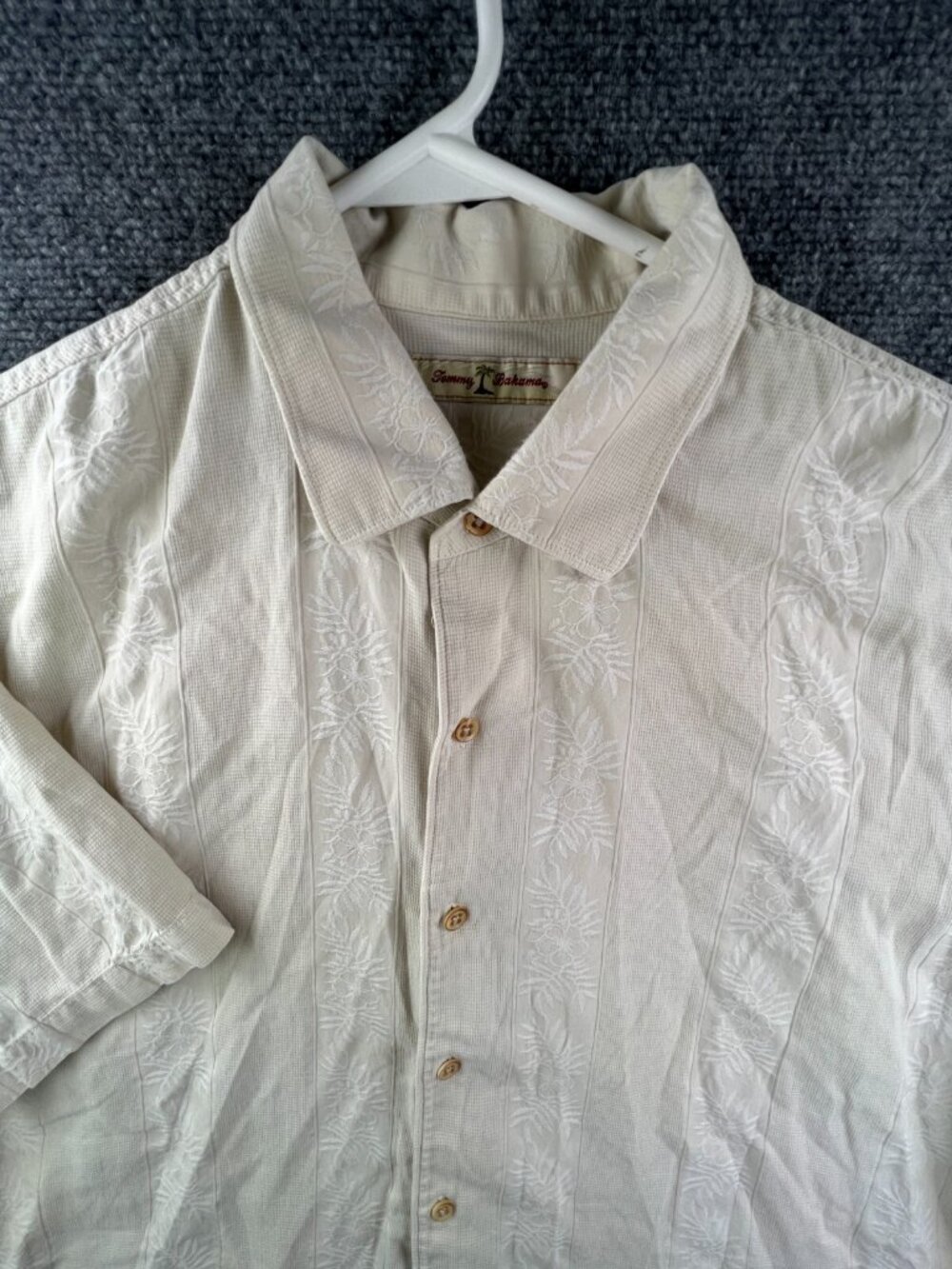 Tommy Bahama Men Button Up Shirt XL Floral Silk Blend Ivory Short Sleeve Hawaii